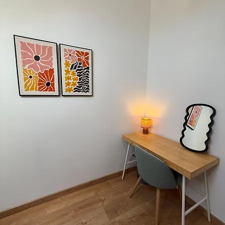 Giallo - Comfort&style, Close To Train Station Appartamento Nantes